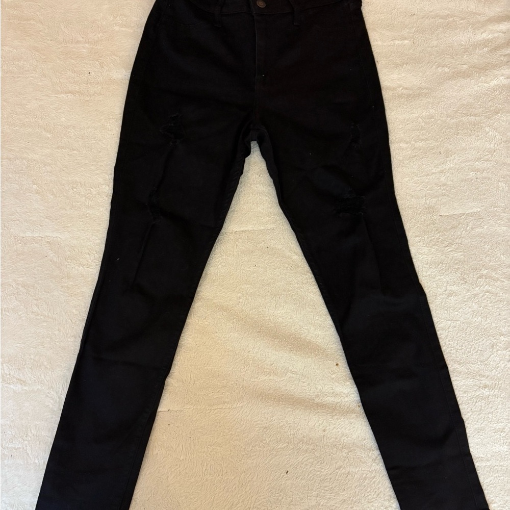 Hollister Women's High Rise ripped Black Jeans